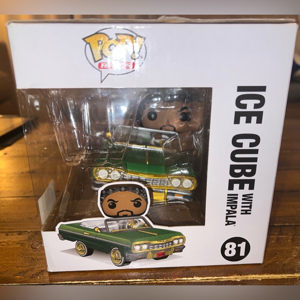 Funko Pop! Rides: Ice Cube in Impala - Picture 12 of 13